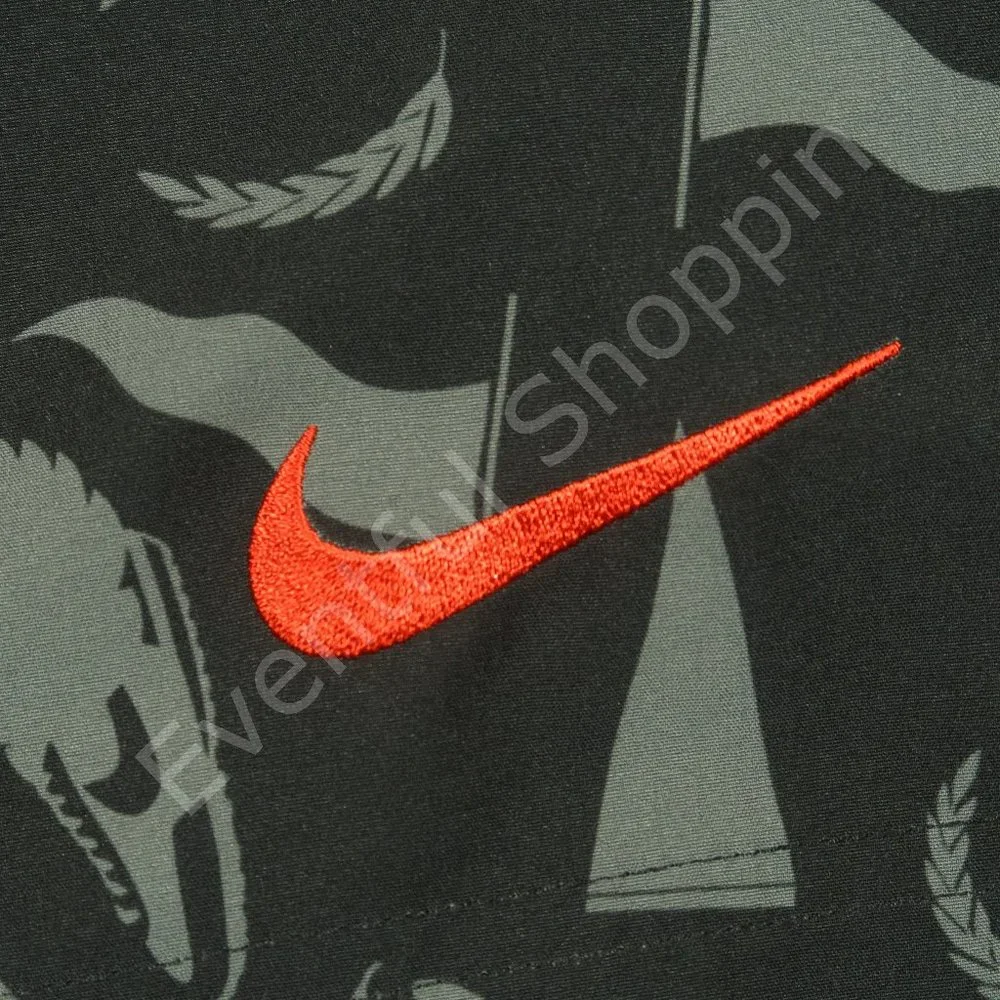 Nike Georgia Bulldogs SB Woven Short Sleeve Shirt in Black / Gray Sz XL - Picture 5 of 7